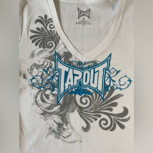 Top Out Sz L Long Sleeve V-Cute - Picture 4 of 5